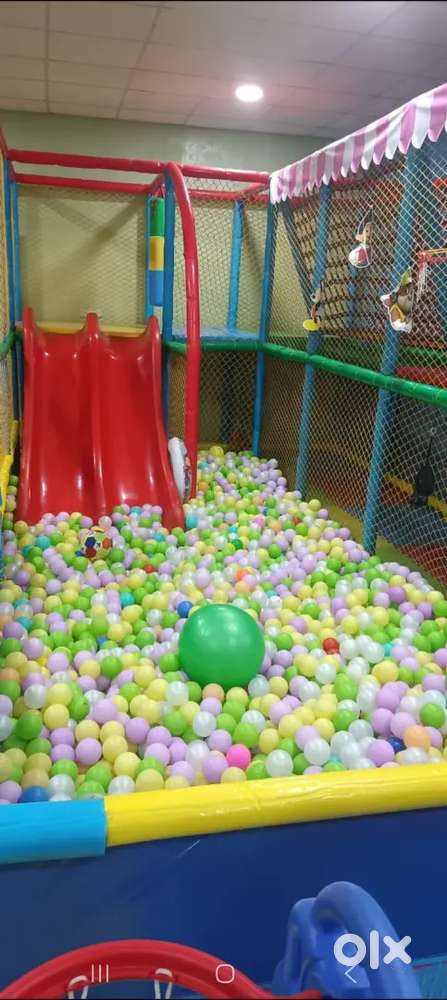 Kids fun center
