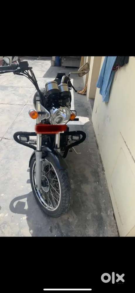 Royal Enfield Thunderbird 350 (2015 model)