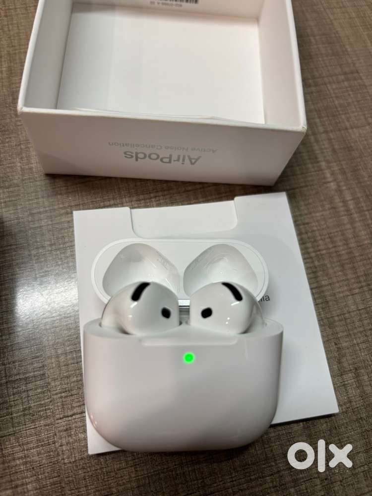 Apple Airpods 4 with ANC
