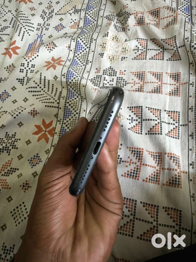 Iphone 11 good condition
