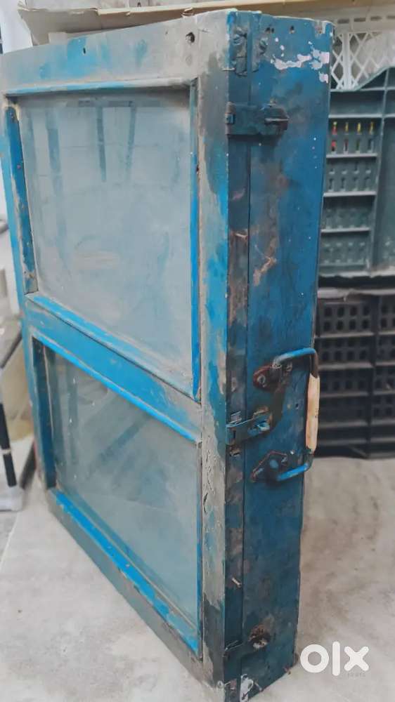 Imitation jewellery itam Pattey box size (17×23 Inch)