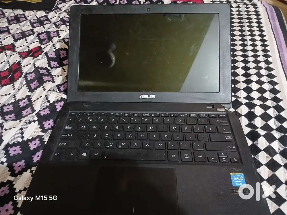 I am selling a laptop of asus