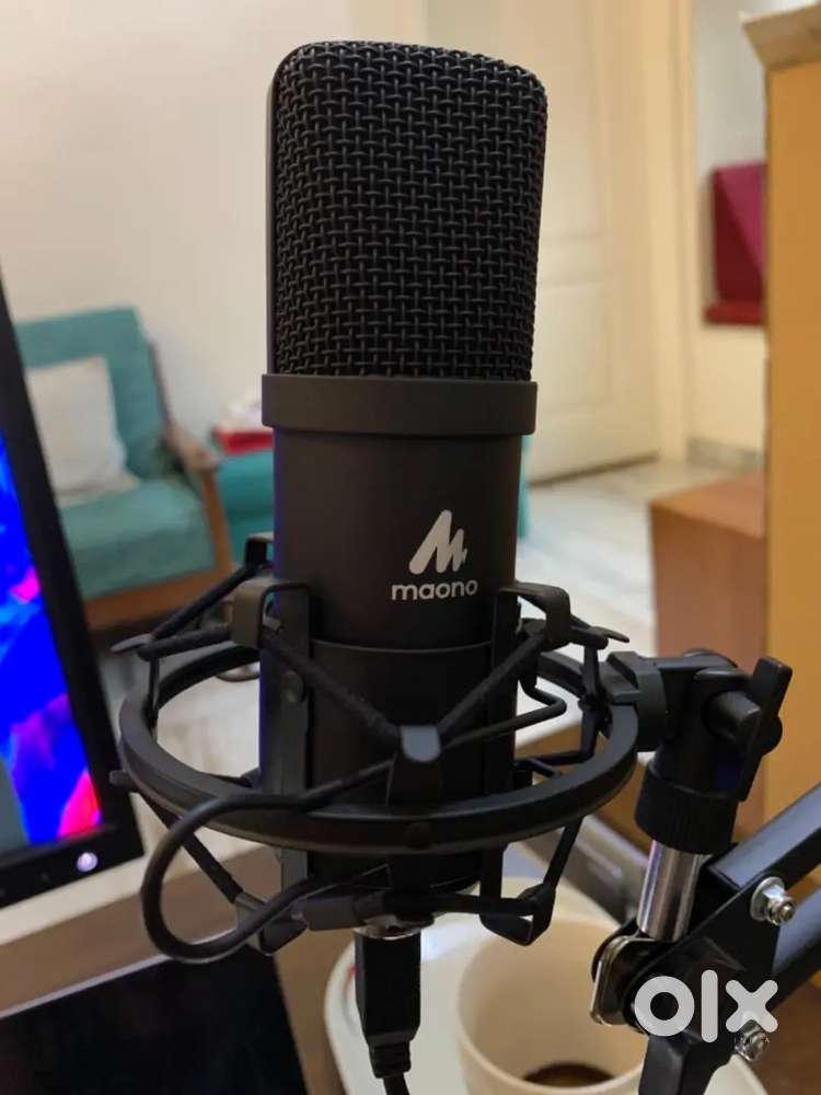 Maono AU-A04 Condenser Microphone Kit (Black)