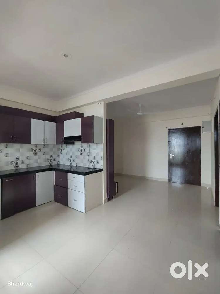 2bhk semi furnished flat at niwaru road, jhotwara