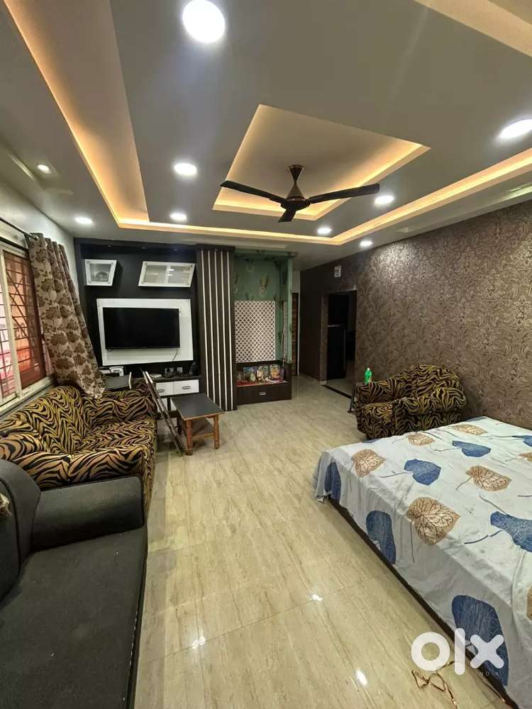 Uday nagar chowk 2 bhk flat furnished family warking bachelor office