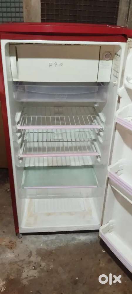 LG fridge good condition