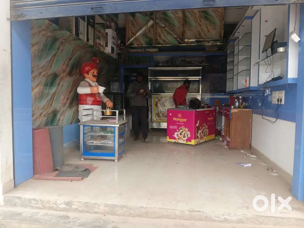 Business Looking partner for breakfast and lunch