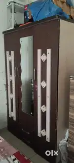 Cupboard 3 door