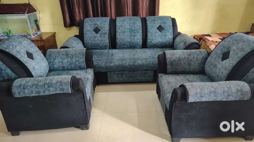 The Maharaja Sofa