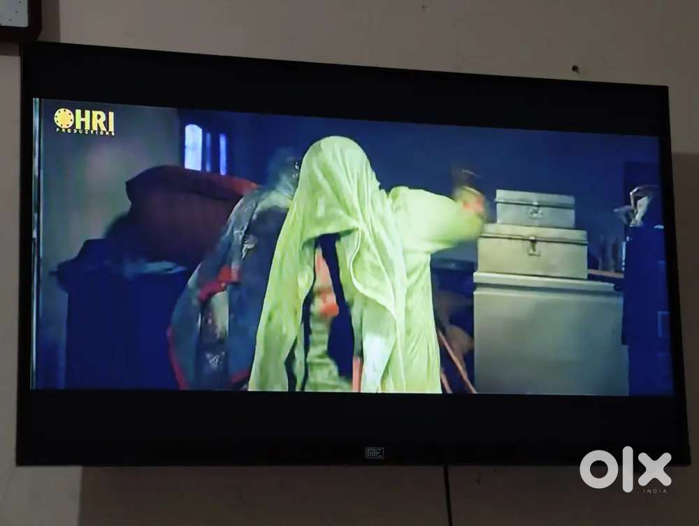 ME2 smart led tv 32 inch