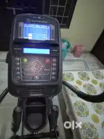 Schwinn 570e elliptical (cross trainer)