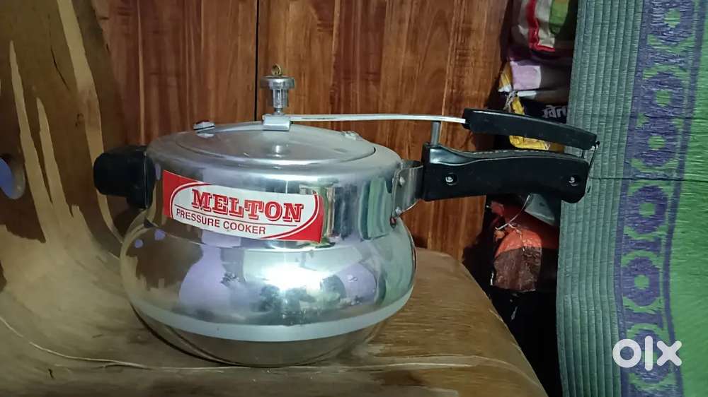 Pressure cooker and gas chulha good quality