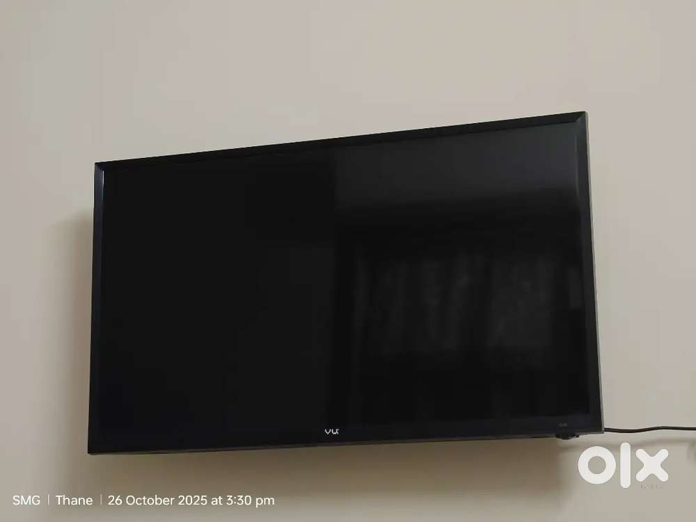 VU led tv 32inch