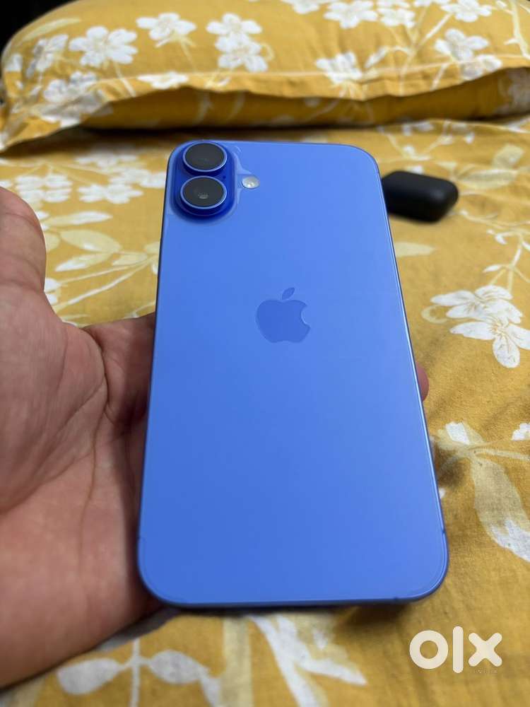 iPhone 16plus 256gb 100% battery health 6month apple warranty