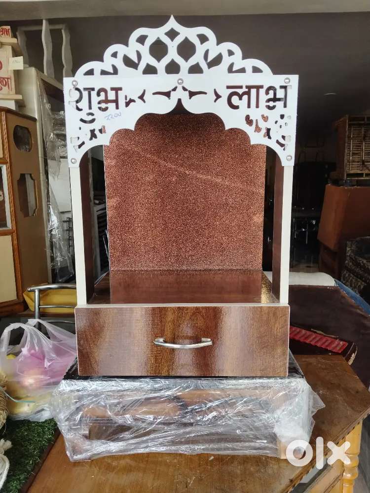 Solanki furniture chourai