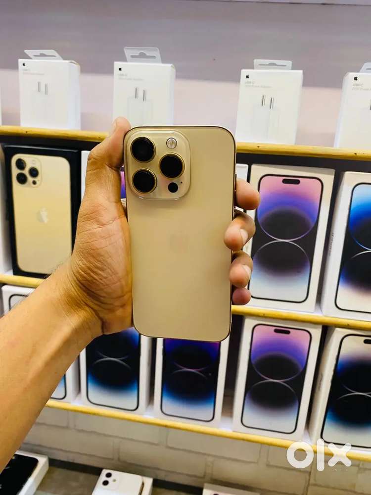 iPhone refurbished available