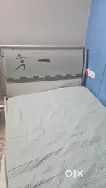 White and Green Single Bed