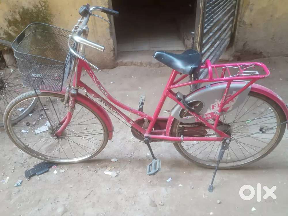 Ladies Cycle