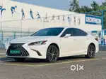 Lexus ES 300h Luxury, 2022, CNG & Hybrids