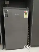 Croma mini fridge