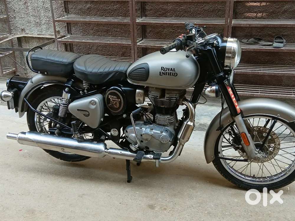 Oct/2020 Classic 350 GUN METAL GREY Abs Bs6 HR26