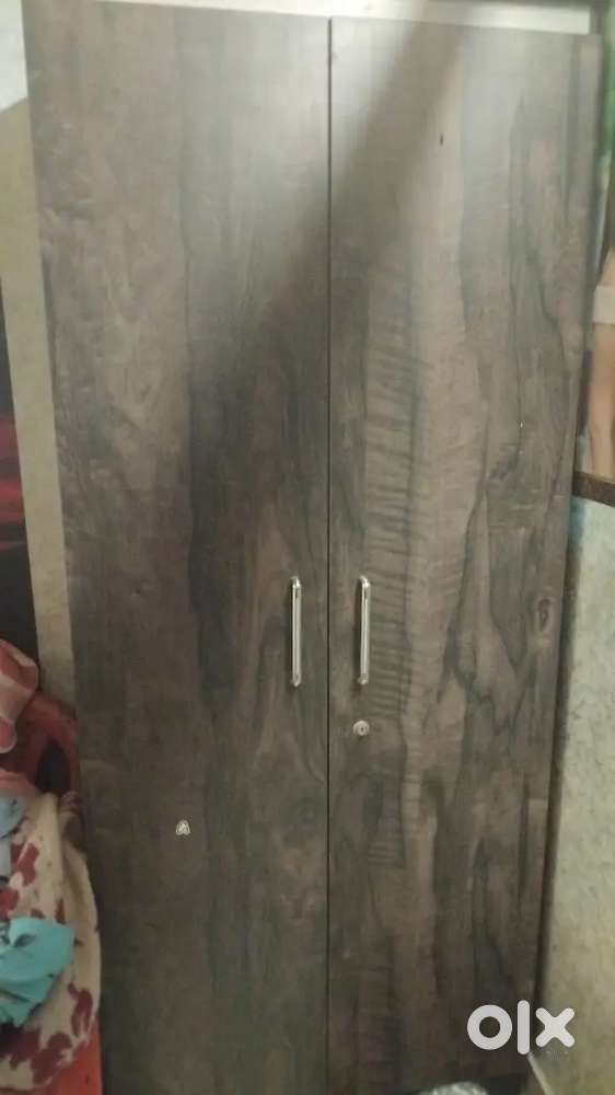 Selling for house shifting