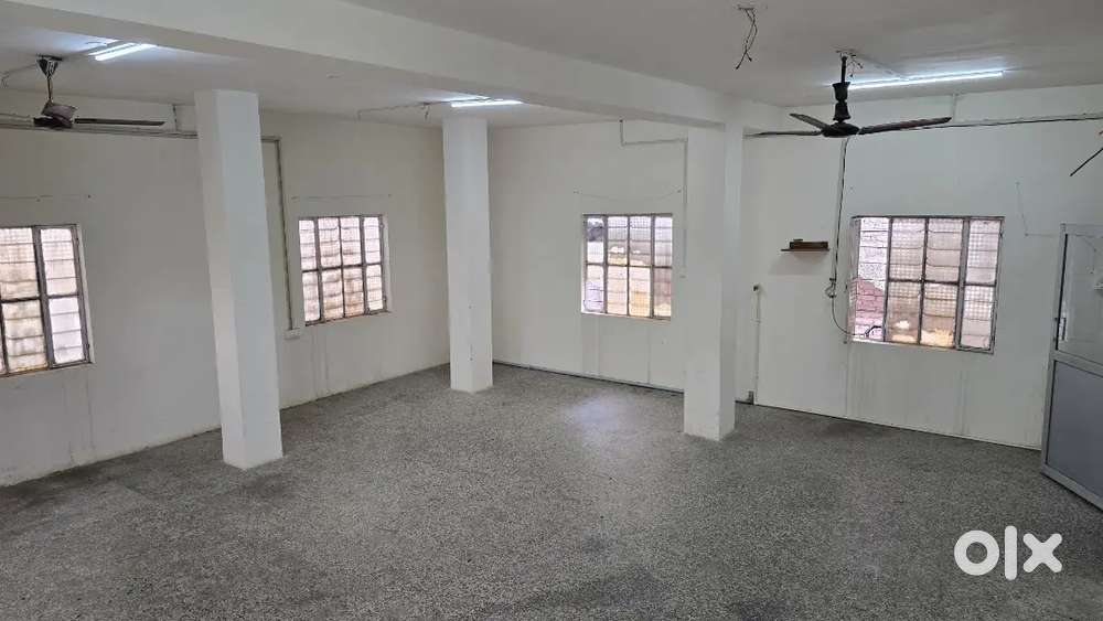 First floor Rental property in Adarsh Nagar