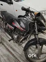 CD Deluxe motorcycle petrol 2010 model