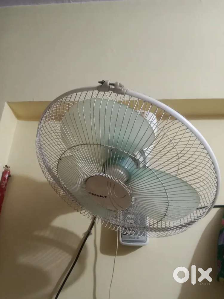Orient wall fan good condition