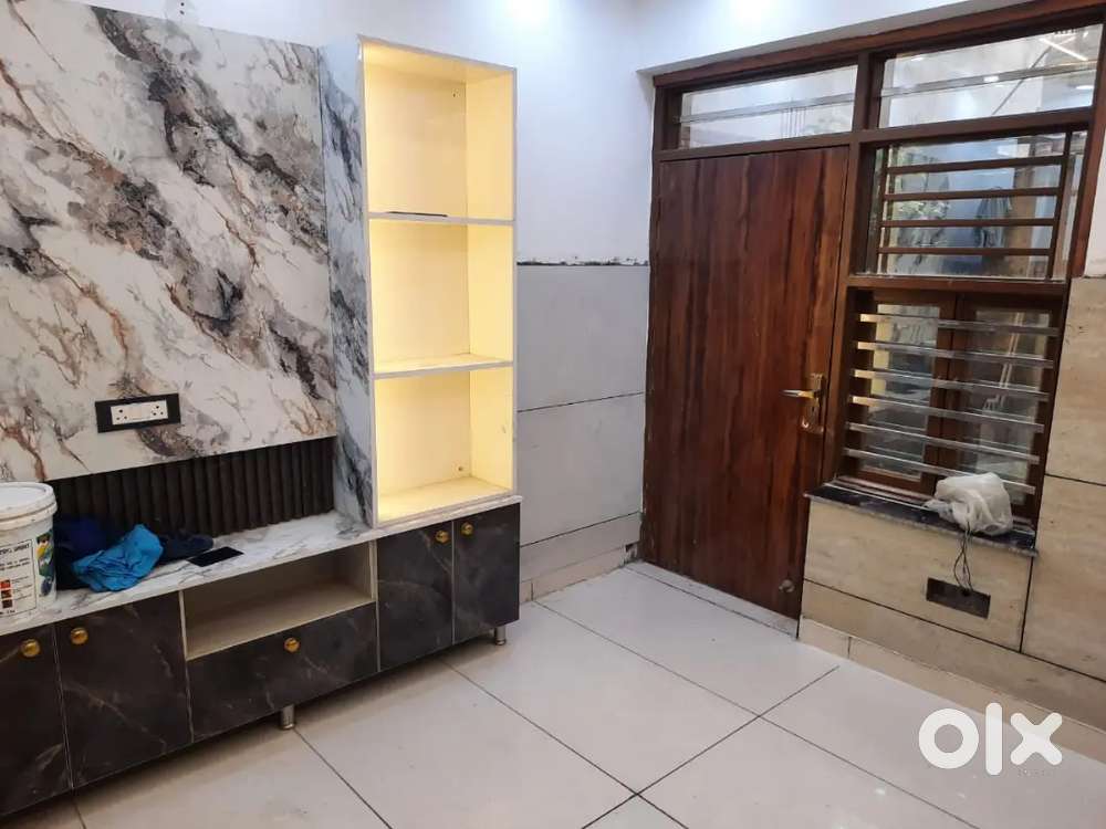 1 BHK SEMI FURNISHED FLAT FOR SALE WITH BIKE PARKING