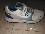 D9 SHOES (SPIKES) size -10 colour -white and blue