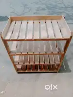 Shoes stand