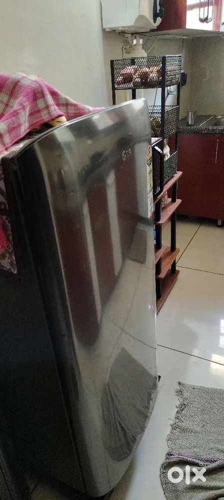 Single door fridge for sale