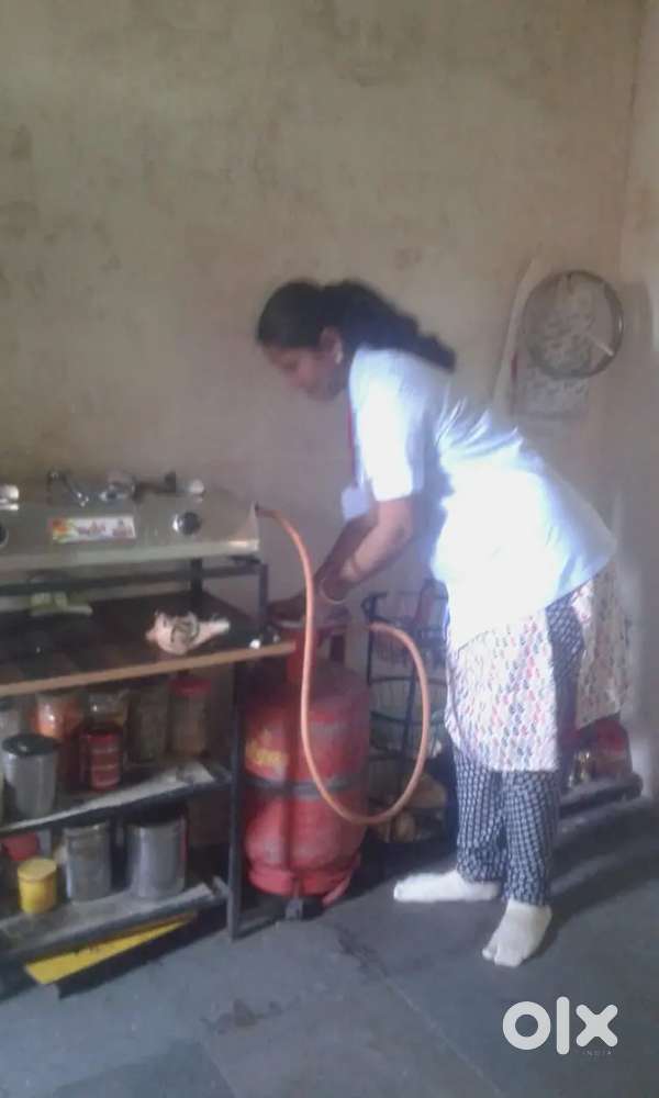 Need workers for gas inspection