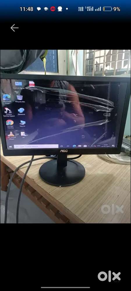 AOC monitor 16 inch for sell