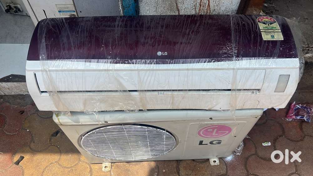 SPLIT AC GOOD CONDITION
