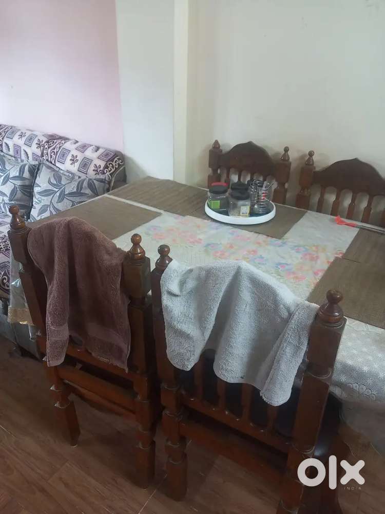 DIning with6chair, ,bed with storage