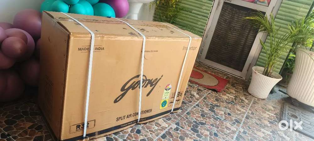 New split AC 2 ton 1 day old sealed pack with original bill