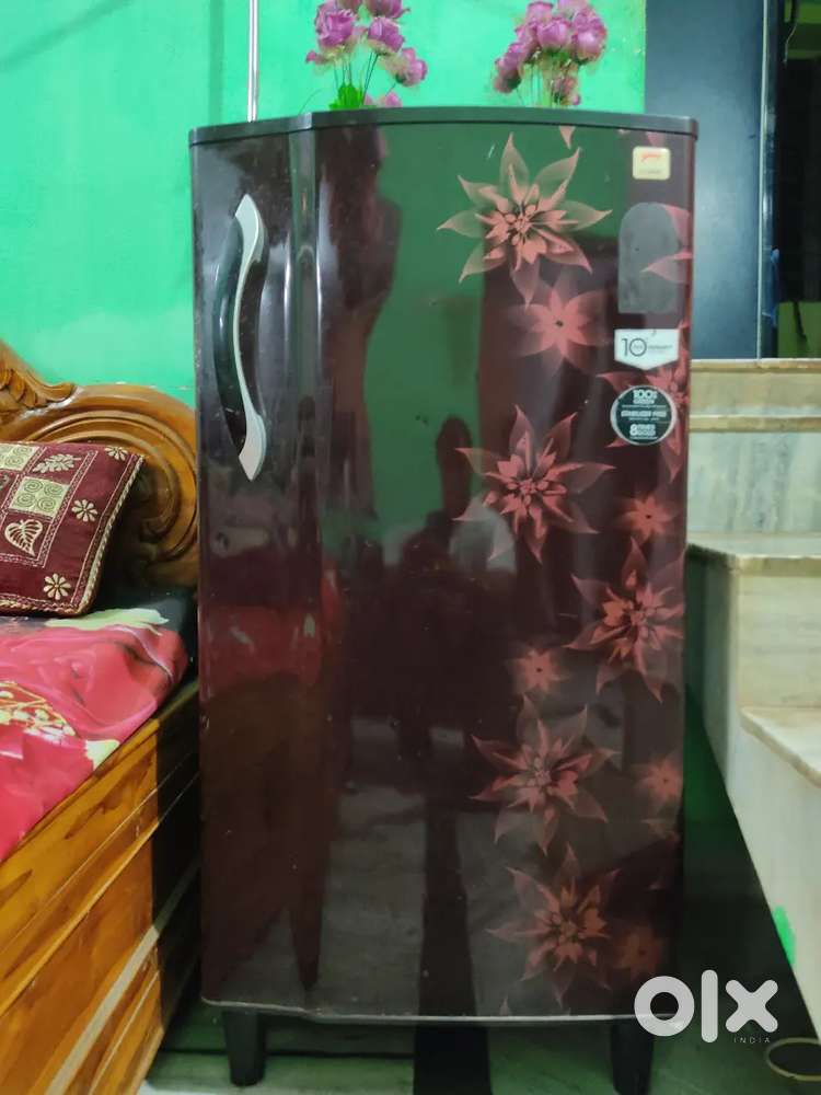 Godrej 185L Refrigerator – Excellent Condition  Fully Working