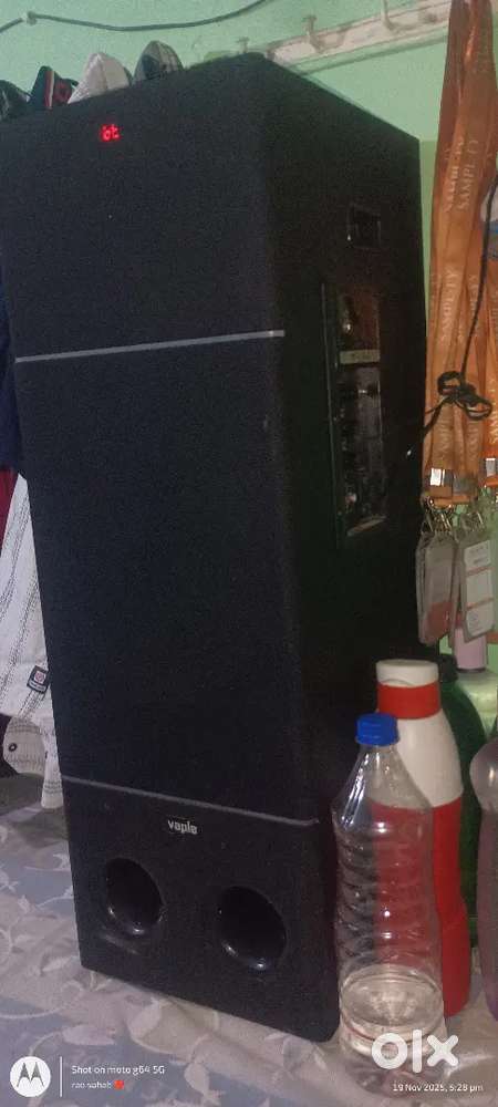 New tower speaker only 1 month old