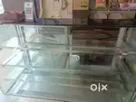 Cooling Cake Counter