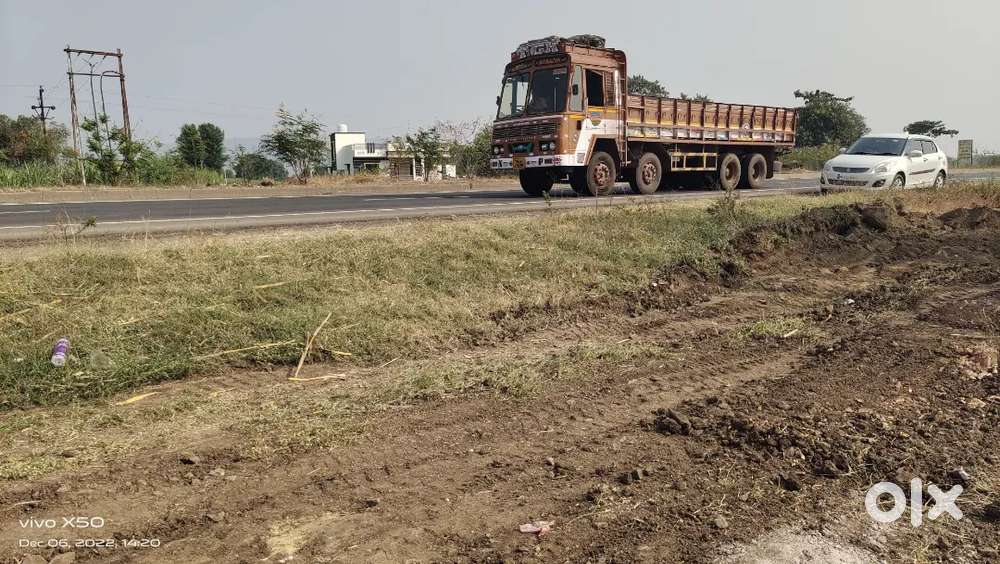धुळे सोलापूर रोड टच, वेरूळ पासून  किलोमीटर अंतरावर  गुंठ
