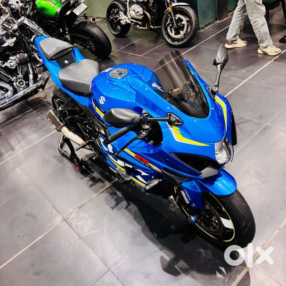 SUZUKI GSX R