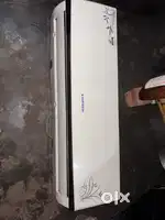 Nepolian Split AC