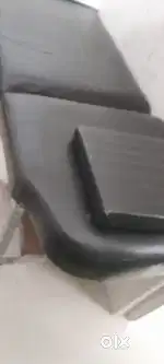 Salon chairs mirrors facial bed shampoo sofa for sale
