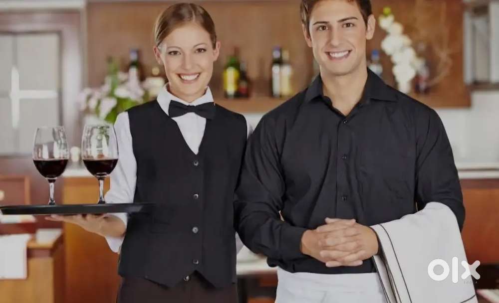 Restaurant Waiter (male/female)
