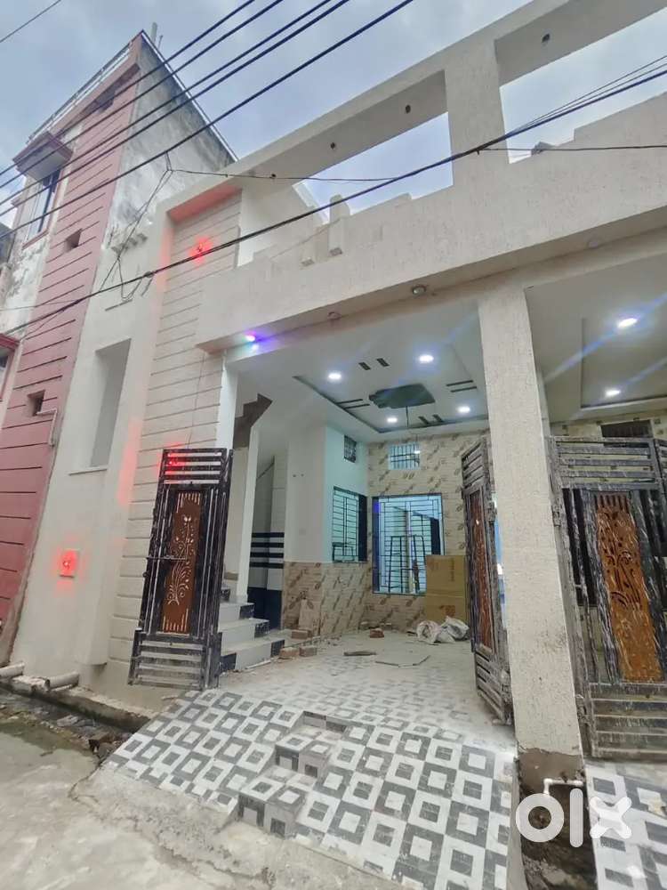 भाटागांव चौक से मात्र 700मीटर की दूरी पर 2bhk मकान बेचना है