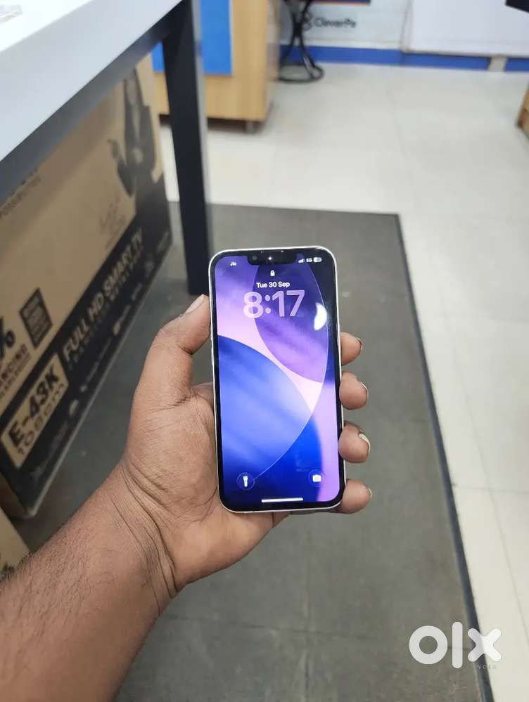 iPhone 13  with full kit
