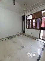 3BHK semi furnished in chattarpur Enclave