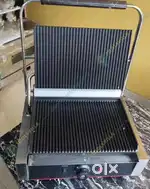 Sandwich machine